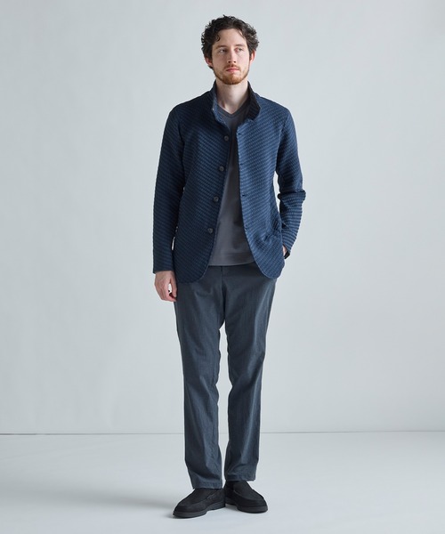 MEN'S BIGI（メンズビギ）の「アクティブテーラー シルケットスムース VネックロングTシャツ［シルケット加工/抗菌防臭/帯電防止］（Tシャツ/カットソー・メンズ・ホワイト/ブラック/グレー・01/02/03/04/05）」の9枚目の写真