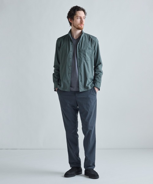 MEN'S BIGI（メンズビギ）の「アクティブテーラー シルケットスムース VネックロングTシャツ［シルケット加工/抗菌防臭/帯電防止］（Tシャツ/カットソー・メンズ・ホワイト/ブラック/グレー・01/02/03/04/05）」の10枚目の写真
