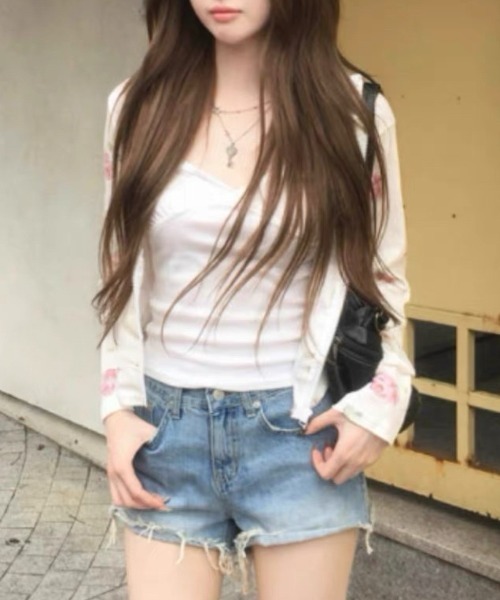 Vipoa（ヴィポア）の「Floral Pointelle Hoodie（パーカー・レディース・ホワイト系その他・FREE）」の18枚目の写真