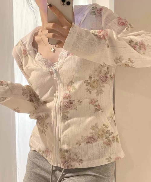 Vipoa（ヴィポア）の「Floral Pointelle Hoodie（パーカー・レディース・ホワイト系その他・FREE）」の12枚目の写真
