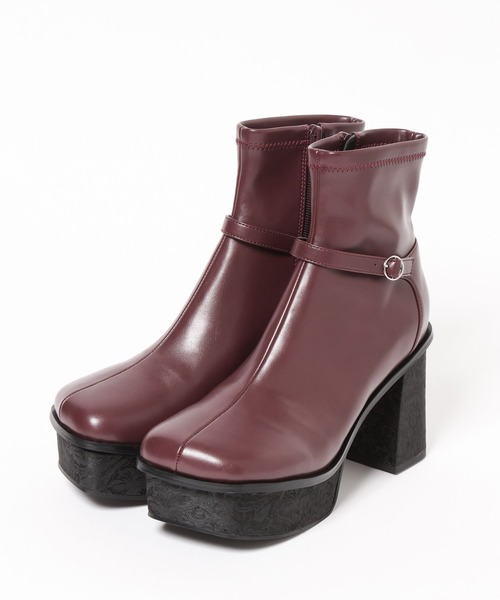 HARE（ハレ）の「ガラソールチャンキーブーツ(HARE)（ブーツ・レディース・ブラック/レッド/グレー・MEDIUM/LARGE/SMALL/X-LARGE）」の17枚目の写真