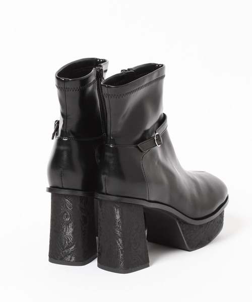 HARE（ハレ）の「ガラソールチャンキーブーツ(HARE)（ブーツ・レディース・ブラック/レッド/グレー・MEDIUM/LARGE/SMALL/X-LARGE）」の20枚目の写真