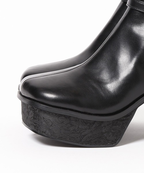 HARE（ハレ）の「ガラソールチャンキーブーツ(HARE)（ブーツ・レディース・ブラック/レッド/グレー・MEDIUM/LARGE/SMALL/X-LARGE）」の22枚目の写真
