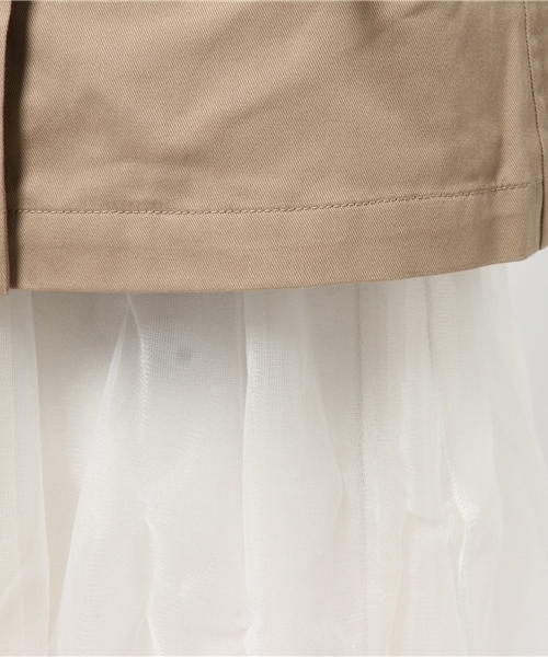 E hyphen world gallery（イーハイフンワールドギャラリー）の「T/C 20/-ショートトレンチコート（トレンチコート・レディース・ベージュ/ネイビー・SMALL/MEDIUM）」の4枚目の写真