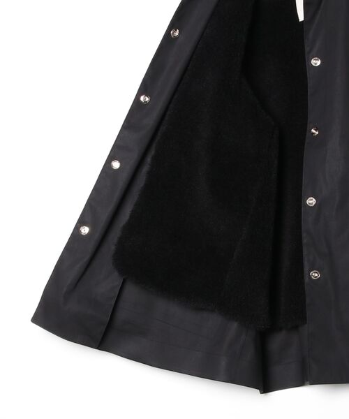 Mackintosh(マッキントッシュ)の「ROSS w/D LEATHER-COL&FUR LINER(ステンカラーコート・レディース・ブラック・6)」の3枚目の写真