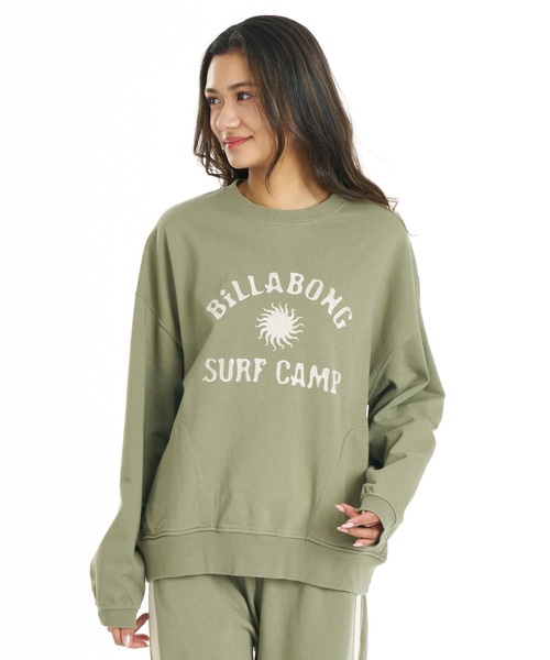 BILLABONG（ビラボン）の「BILLABONG ウィメンズ SURF CAMP HERITAGE CREW トレーナー 【2026年秋冬モデル】/ビラボンショート丈スウェット(セットアップ可能)（スウェット・レディース・ブルー系その他/エメラルド/イエロー系その他・LARGE/MEDIUM）」の4枚目の写真