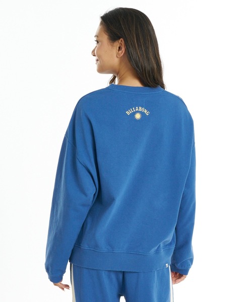 BILLABONG（ビラボン）の「BILLABONG ウィメンズ SURF CAMP HERITAGE CREW トレーナー 【2026年秋冬モデル】/ビラボンショート丈スウェット(セットアップ可能)（スウェット・レディース・ブルー系その他/エメラルド/イエロー系その他・LARGE/MEDIUM）」の8枚目の写真