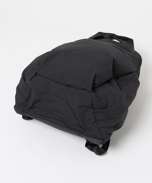 THE NORTH FACE(ザノースフェイス)の「<THE NORTH FACE>フィーカスパック/リュック(バックパック/リュック・レディース・ブラック/ライトグレー・FREE)」の10枚目の写真
