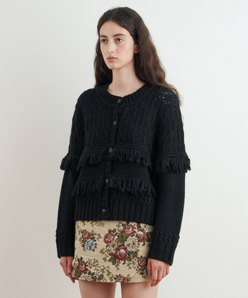 SINOON(シヌーン)の「Fringe Knit Cardigan (Black)(カーディガン/ボレロ・レディース・ブラック・FREE)」の2枚目の写真