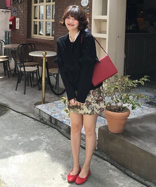 SINOON(シヌーン)の「Fringe Knit Cardigan (Black)(カーディガン/ボレロ・レディース・ブラック・FREE)」の5枚目の写真