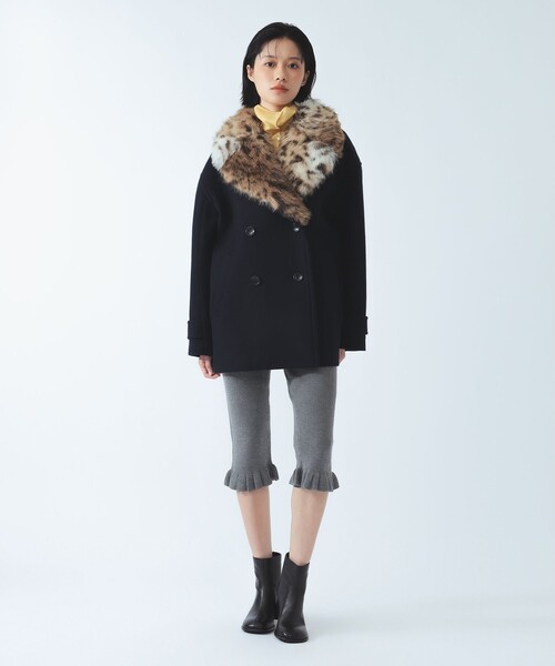 Ray BEAMS(レイビームス)の「フェイク ファーカラー ピーコート(ピーコート・レディース・ダークブラウン/ネイビー・0/1)」の3枚目の写真