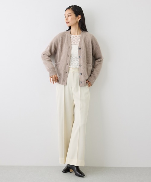 ROPE'（ロペ）の「フォックスカシミヤポケット付きVネックカーディガン（カーディガン/ボレロ・レディース・ベージュ/サックスブルー/ブラウン/ネイビー・38）」の9枚目の写真