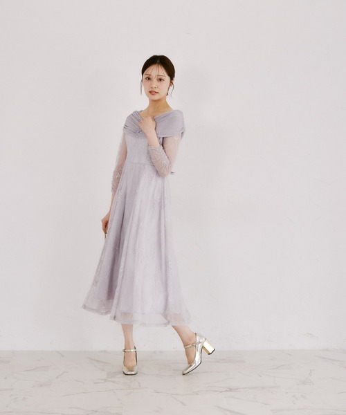 tocco closet（トッコ　クローゼット）の「ラメチュールケープドッキングレースワンピース（ワンピース・レディース・グレー/ベージュ×ブラック・M）」の5枚目の写真