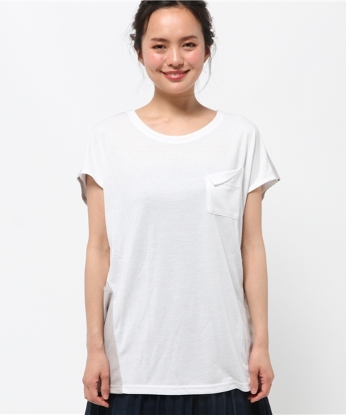 IEDIT（イディット）の「ブルーブラックプラネット定番にしたい大人ゆるシルエットのニュアンスホワイトトップス　　　（Tシャツ/カットソー・レディース・ホワイト/ホワイト系その他・LARGE/SMALL/X-LARGE/MEDIUM/XX-LARGE）」の3枚目の写真