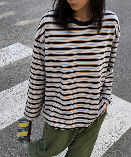MOAA(モア)の「レトロマルチストライプ長袖Tシャツ(ネイビー)(Tシャツ/カットソー・レディース・その他・FREE)」の2枚目の写真