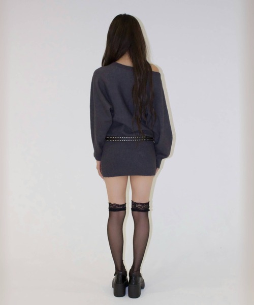 REINE NOIRE(レーヌノワール)の「Slouchy Mood Knit / スラウチー ムード ニット(ワンピース・レディース・グレー・FREE)」の10枚目の写真