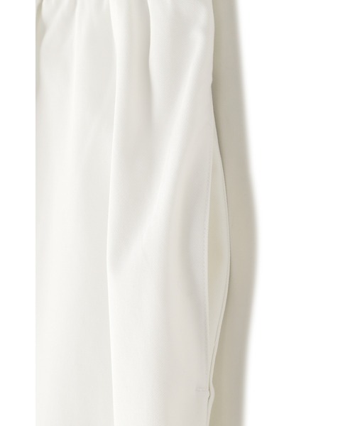 Y(ワイ)の「Y / ORGANIC COTTON / RECYCLE POLYESTER TWILL EASY TR(その他パンツ・メンズ・ホワイト/ネイビー・MEDIUM/SMALL)」の11枚目の写真