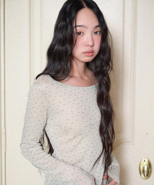 kaifai(カイファイ)の「フローラルブリーズ ロングスリーブ(グリーン) K26ZB728(Tシャツ/カットソー・レディース・その他・OS)」の1枚目の写真