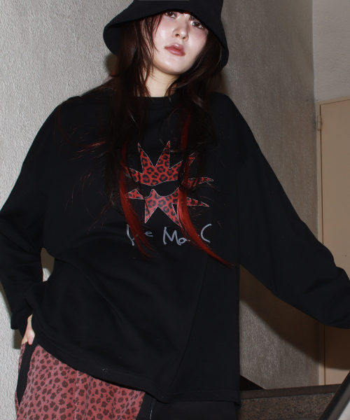 DEMARC(ドゥマーク)の「BOMB-STAR グラフィック長袖Tシャツ ブラック(Tシャツ/カットソー・レディース・その他・MEDIUM/LARGE)」の4枚目の写真