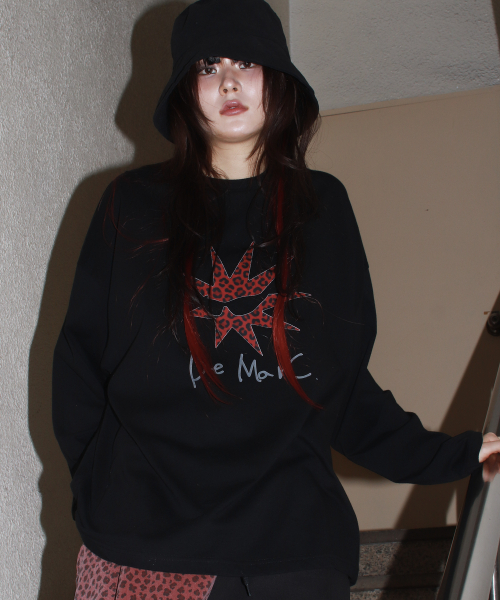 DEMARC(ドゥマーク)の「BOMB-STAR グラフィック長袖Tシャツ ブラック(Tシャツ/カットソー・レディース・その他・MEDIUM/LARGE)」の5枚目の写真