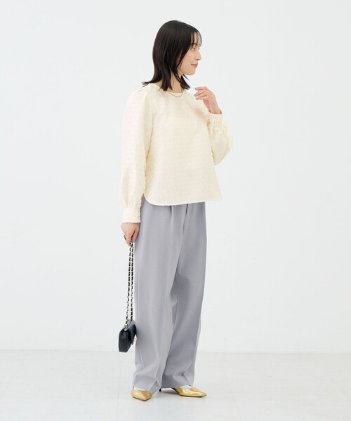 NOLLEY’S(ノーリーズ)の「《防シワ》ウォッシャブルウールライクセミワイドパンツ(その他パンツ・レディース・サックスブルー/ブラック系その他3/ベージュ/オフホワイト・40/38/36/34)」の10枚目の写真