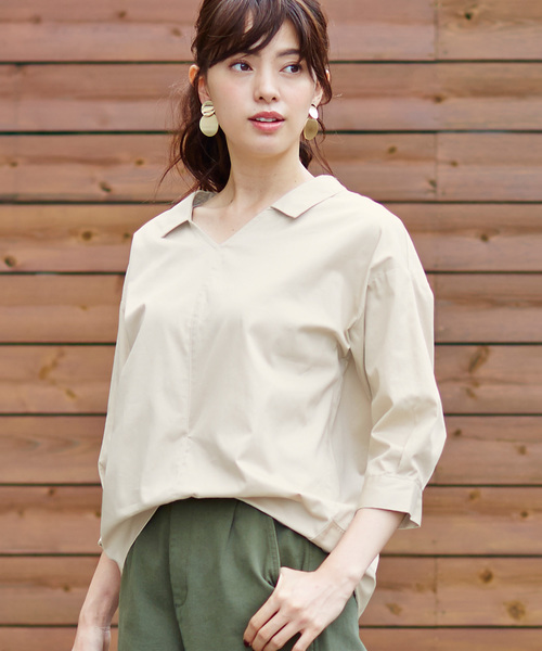 Live in comfort（リブインコンフォート）の「リブ　イン　コンフォート　ゆるシルエットできゃしゃ見せ　フロントインしているみたいなこなれスキッパー風プルオーバーシャツ（シャツ/ブラウス・レディース・ストライプ/チェック/ホワイト/ネイビー/カーキ/キャメル/ミント/ベージュ/ブルー系その他/インディゴブルー/ラベンダー/ピンク・XX-LARGE/X-LARGE/SMALL/LARGE/MEDIUM/ONE SIZE）」の3枚目の写真