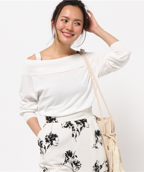 FIGARO Paris（フィガロパリ）の「プレミアムコットン オフショルダープルオーバー◆（ニット/セーター・レディース・ホワイト/ネイビー/ラベンダー・FREE）」の18枚目の写真