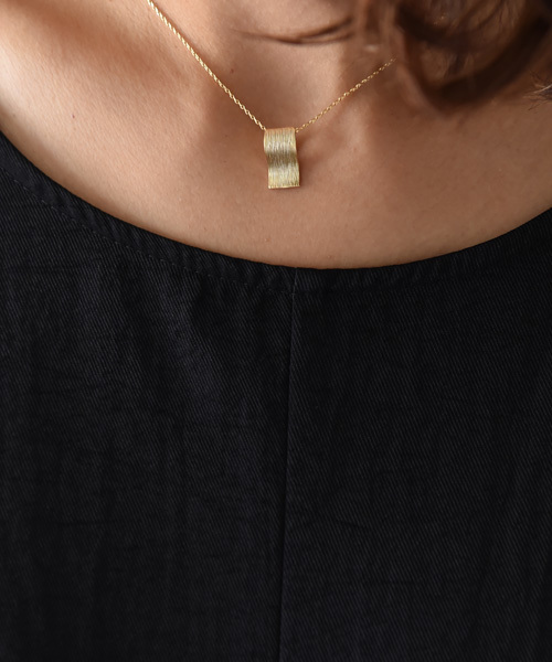 amorous insense（アモラスインセンス）の「ワッシャー素材ワンピース（ワンピース・レディース・チャコールグレー/ブラック・MEDIUM）」の5枚目の写真