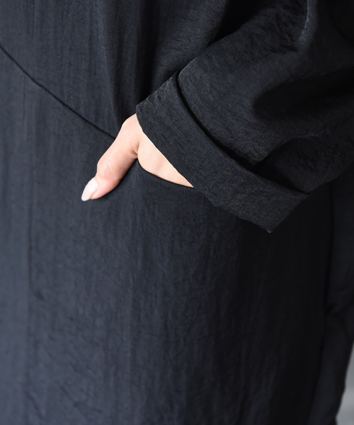 amorous insense（アモラスインセンス）の「ワッシャー素材ワンピース（ワンピース・レディース・チャコールグレー/ブラック・MEDIUM）」の7枚目の写真