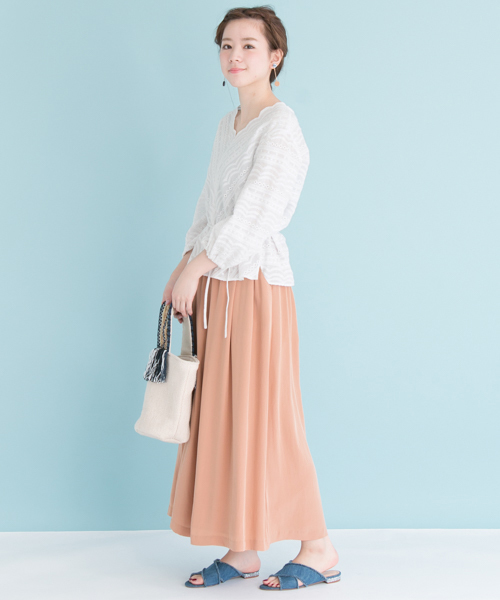 URBAN RESEARCH（アーバンリサーチ）の「 UR スカラップレース7分丈ブラウス（シャツ/ブラウス・レディース・ブラック/オフホワイト/ブルー系その他/ピンク系その他・FREE）」の5枚目の写真