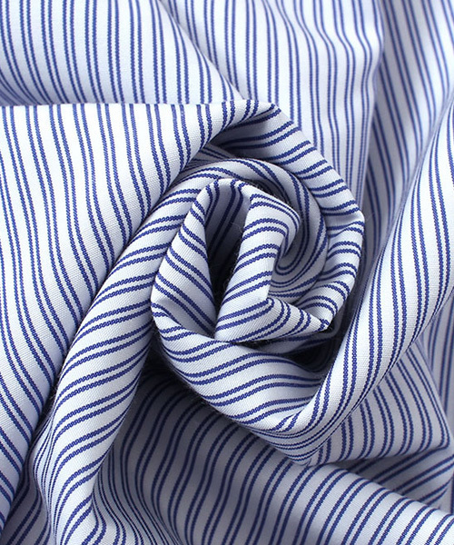 Pierrot(ピエロ)の「キャンディースリーブストライプ柄ブラウス/袖コンシャス(シャツ/ブラウス・レディース・ネイビー/ブルー・M)」の7枚目の写真