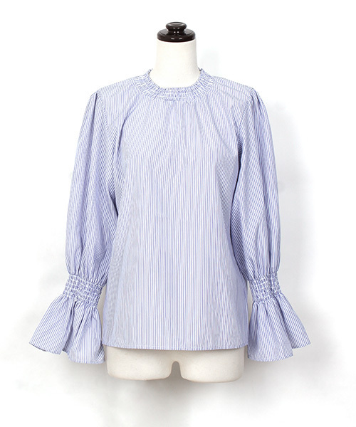 Pierrot(ピエロ)の「キャンディースリーブストライプ柄ブラウス/袖コンシャス(シャツ/ブラウス・レディース・ネイビー/ブルー・M)」の9枚目の写真