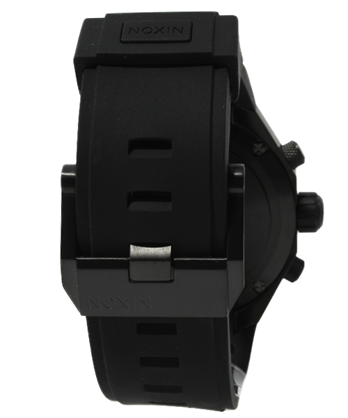 NIXON（ニクソン）の「THE STEELCAT（アナログ腕時計・メンズ・グレー系その他/ブラック×ゴールド/スミクロ/ホワイト/ブラック系その他・FREE）」の7枚目の写真
