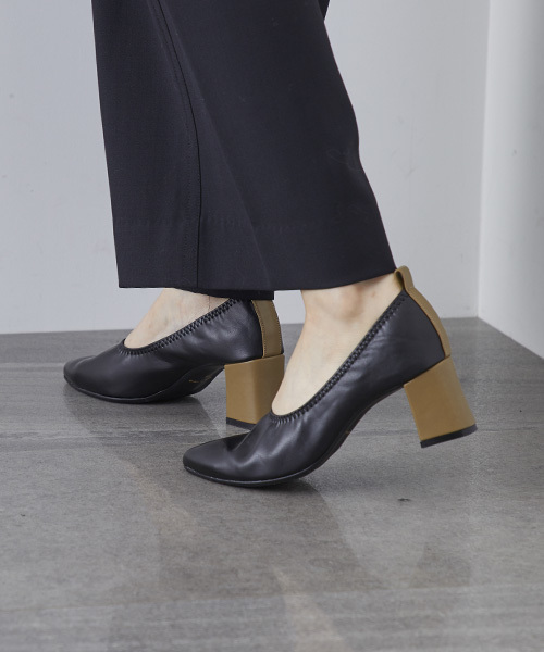 STUDIOUS（ステュディオス）の「【STUDIOUS】ポインテッドギャザーパンプス（パンプス・レディース・バーガンディー/ブラック/ネイビー・SMALL/MEDIUM/LARGE）」の10枚目の写真