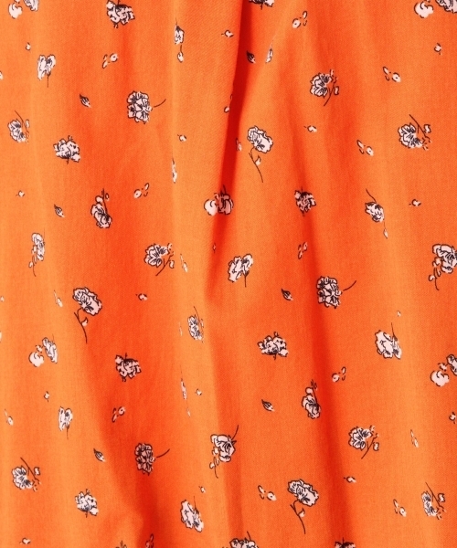 niko and...（ニコアンド）の「オリジナルパフ袖フラワーブラウス（シャツ/ブラウス・レディース・グリーン/オレンジ/ブラック・MEDIUM/LARGE）」の9枚目の写真