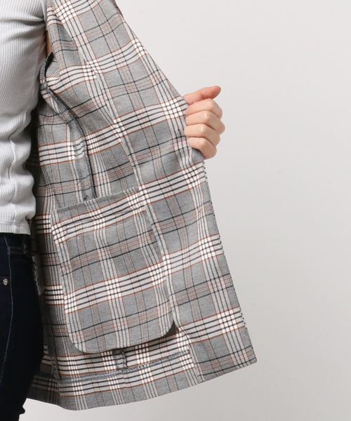 N.（N. Natural Beauty Basic）（エヌエヌナチュラルビューティーベーシック）の「BIGチェック柄ジャケット（テーラードジャケット・レディース・ベージュ系その他・MEDIUM）」の2枚目の写真