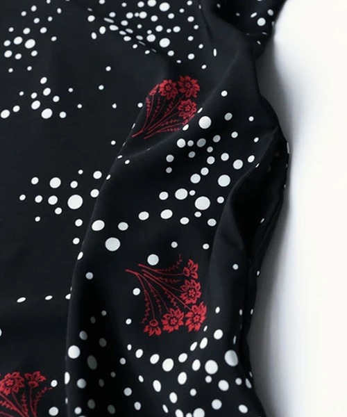 antiqua（アンティカ）の「花柄デザインシャツワンピース（シャツワンピース・レディース・ブラック・FREE）」の4枚目の写真