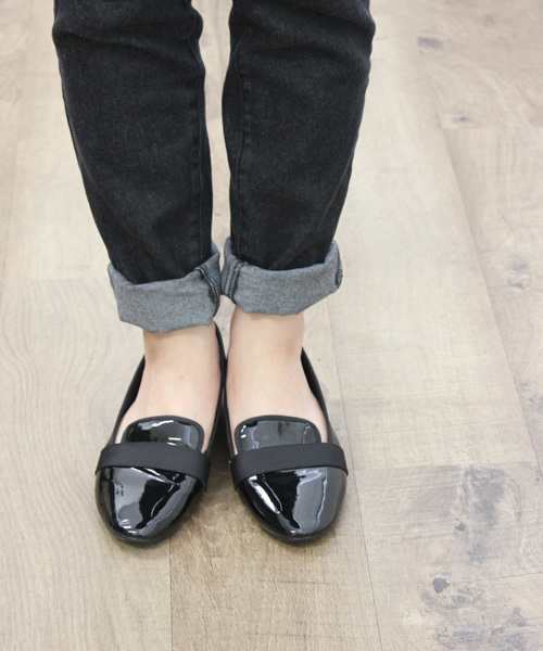 Kastane（カスタネ）の「【Kastane】リボンフラットシューズ（パンプス・レディース・ホワイト/ネイビー/ブラック・35/36/37/38/39）」の3枚目の写真