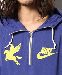 ファリファリ　ペガサスパーカー NIKE（ナイキ）の「ナイキ エアペガサス ハーフジップ NIKE AS