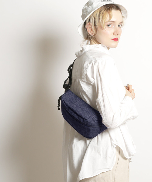 knock through abstraction（ノックスルーアブストラクション）の「【knock through abstraction/ノックスルーアブストラクション】X-filament body bag/クロスフィラメントボディバッグ（ボディバッグ/ウエストポーチ・レディース・ブルー系その他/ブラック/ブラック系その他・FREE）」の3枚目の写真