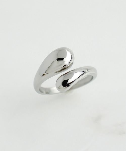 KU-CROISSANT（クークロワッサン）の「【Paris】デザインリング（リング・レディース・シルバー/ゴールド/シルバー系その他/ゴールド系その他/その他3/その他2/その他1/その他9/その他7/その他10/その他8/その他5/その他6/その他11/その他4/その他12・FREE）」の7枚目の写真