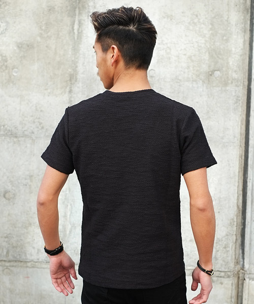 GOSTAR DE FUGA（ゴスタール ジフーガ）の「ランダムツイスト半袖VネックTシャツ/カットソー（Tシャツ/カットソー・メンズ・ホワイト/ブラック/ミックスグレー・M/L）」の8枚目の写真