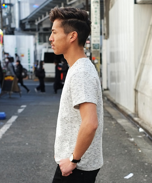 GOSTAR DE FUGA（ゴスタール ジフーガ）の「ランダムツイスト半袖VネックTシャツ/カットソー（Tシャツ/カットソー・メンズ・ホワイト/ブラック/ミックスグレー・M/L）」の11枚目の写真