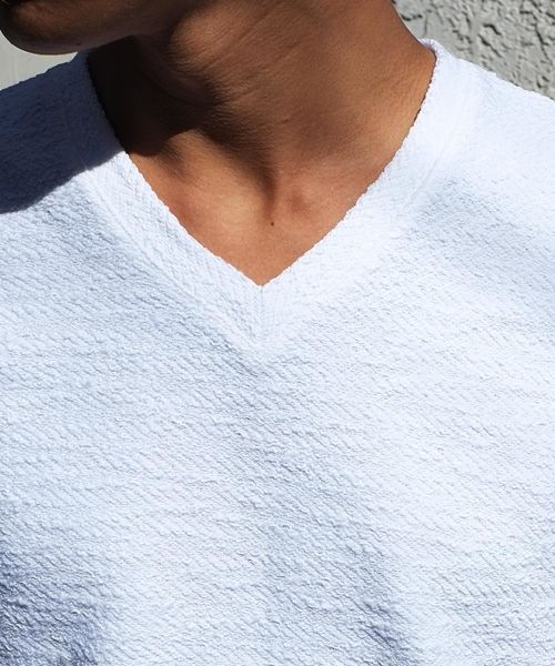 GOSTAR DE FUGA（ゴスタール ジフーガ）の「ランダムツイスト半袖VネックTシャツ/カットソー（Tシャツ/カットソー・メンズ・ホワイト/ブラック/ミックスグレー・M/L）」の14枚目の写真