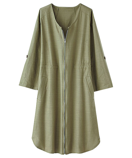 BELLUNA（ベルーナ）の「綿レーヨン麻素材ジッパー使いジャケット（ノーカラージャケット・レディース・カーキ/グレー/ネイビー/オレンジ・MEDIUM/LARGE/X-LARGE/XX-LARGE/XXX-LARGE/XXXX-LARGE）」の6枚目の写真