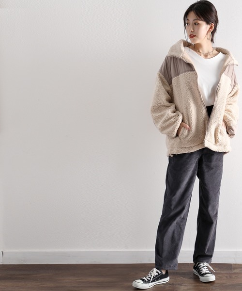 classicalelf（クラシカルエルフ）の「スタンドカラー ミドル丈ツートーン配色ボリューム袖ジャケット（ブルゾン・レディース・グリーン/グレー/アイボリー/ラベンダー/ベージュ/ブラック/ブラウン/パープル・LARGE/MEDIUM）」の18枚目の写真