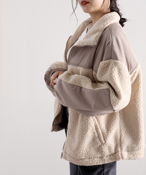 classicalelf（クラシカルエルフ）の「スタンドカラー ミドル丈ツートーン配色ボリューム袖ジャケット（ブルゾン・レディース・グリーン/グレー/アイボリー/ラベンダー/ベージュ/ブラック/ブラウン/パープル・LARGE/MEDIUM）」の15枚目の写真