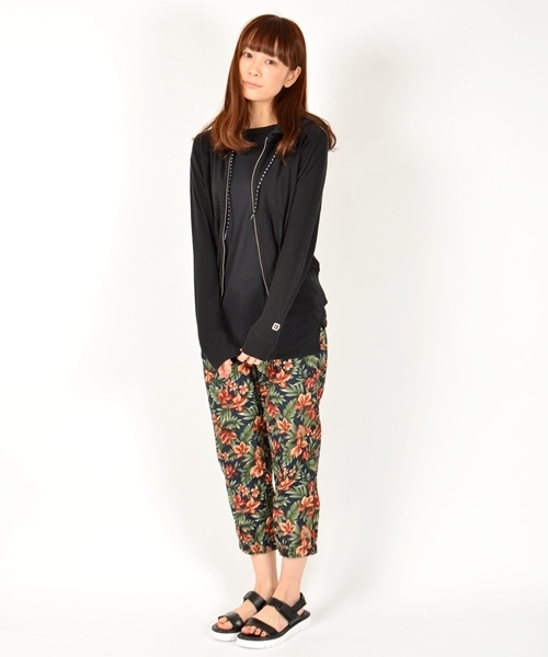 SHIPS for women（シップスフォーウィメン）の「SHIPS Days: ミニ ウラケ パーカー（パーカー・レディース・ホワイト/ブラック/グレー/ネイビー/ダークブルー・LARGE/SMALL/MEDIUM）」の17枚目の写真