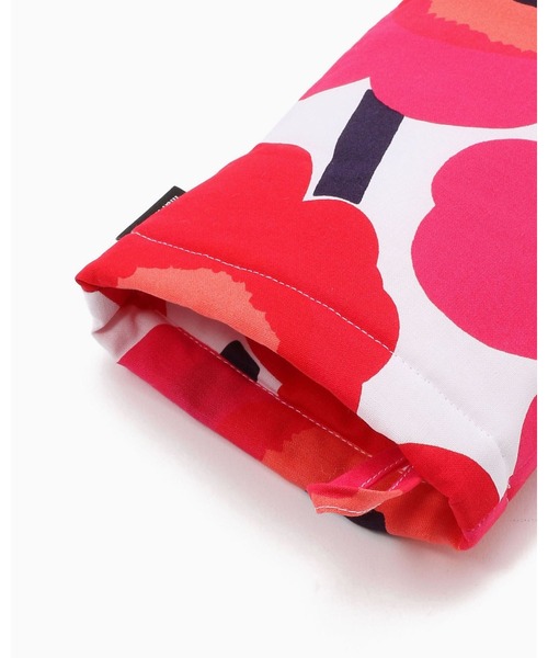 marimekko（マリメッコ）の「PIENI UNIKKO OVENMITTEN（キッチンツール・レディース・レッド/ブラック/ブラック系その他・FREE）」の6枚目の写真