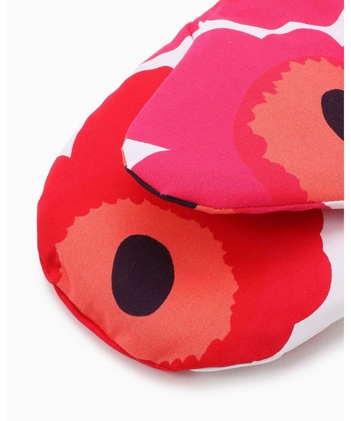 marimekko（マリメッコ）の「PIENI UNIKKO OVENMITTEN（キッチンツール・レディース・レッド/ブラック/ブラック系その他・FREE）」の5枚目の写真